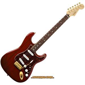 Fender Deluxe Players Strat RW Crimson Red Transp.